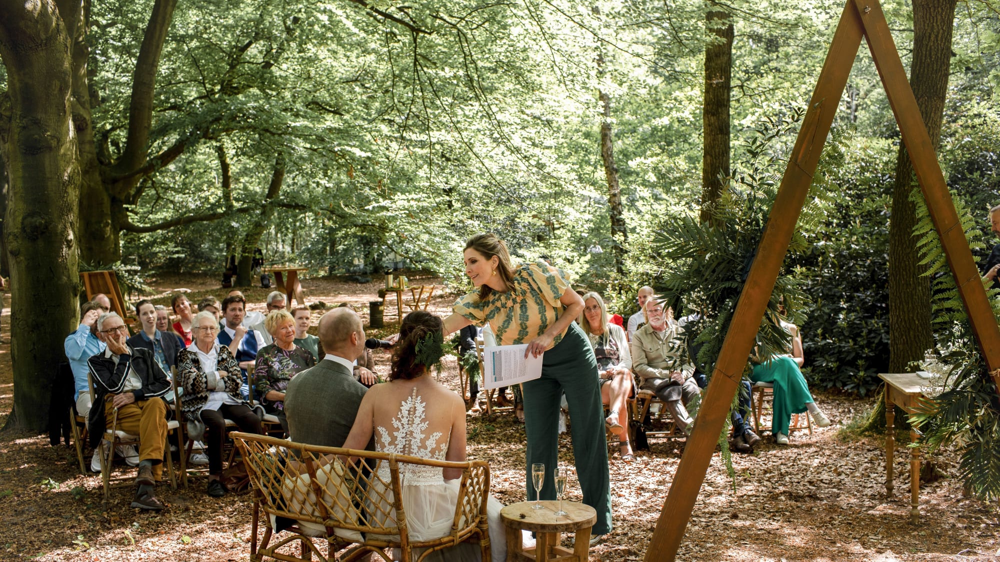 Trouwleverancier-Trouwen-in-het-Bos-16-annemariebruning.com